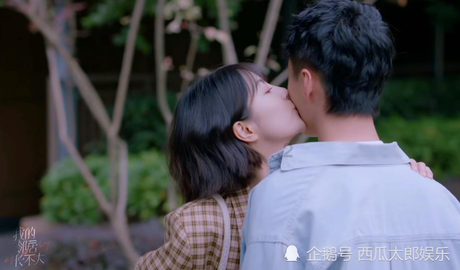 哪些食物容易导致食物中毒？食物中毒后应该怎样急救？