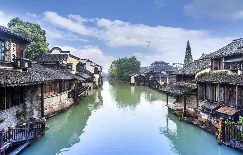 森迪公主的夏日服装